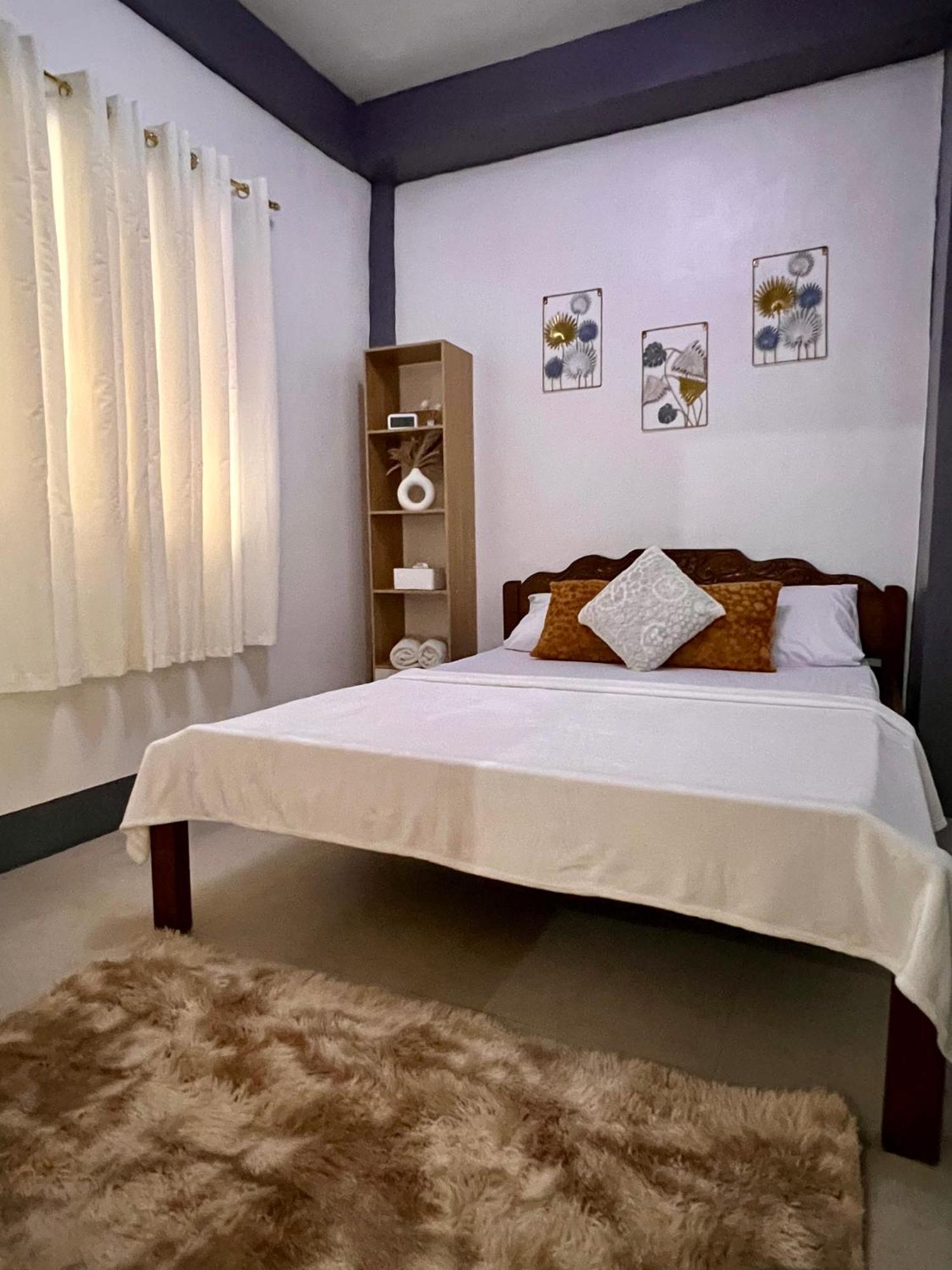 Eighty8 Tourist Inn Coron Esterno foto